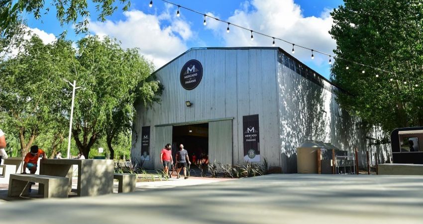 El Mercado del Paraná ofrece un fin de semana con actividades saludables y artísticas al aire libre